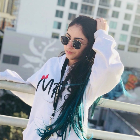 Meet your Posher, Arlety - Picture 1 of 1